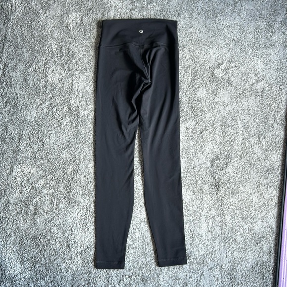 Lululemon Wunder Under black leggings size 6 - Picture 2 of 5
